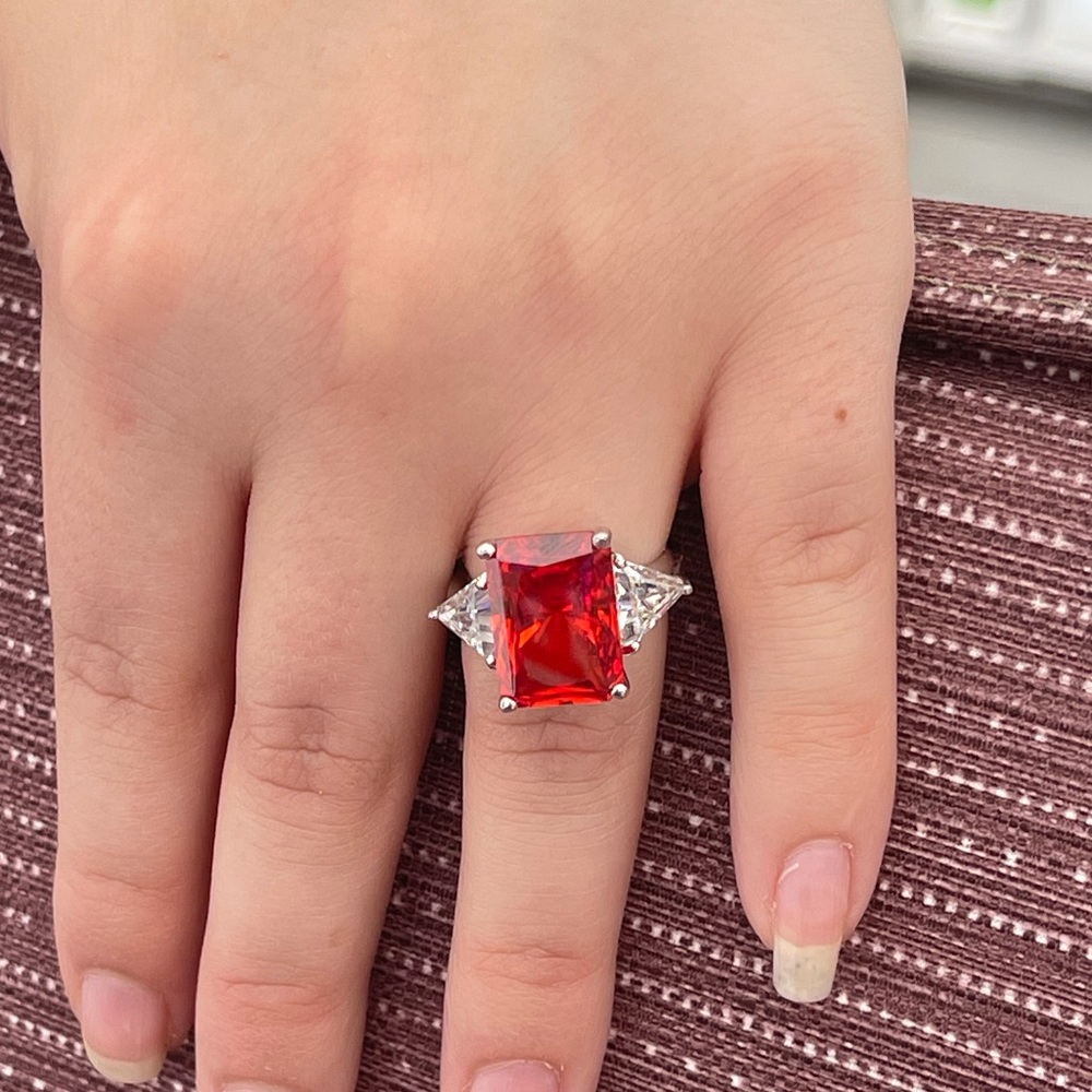 Fancy 3 Stone Cocktail Ring 💍 Sterling Silver Size 5.5.